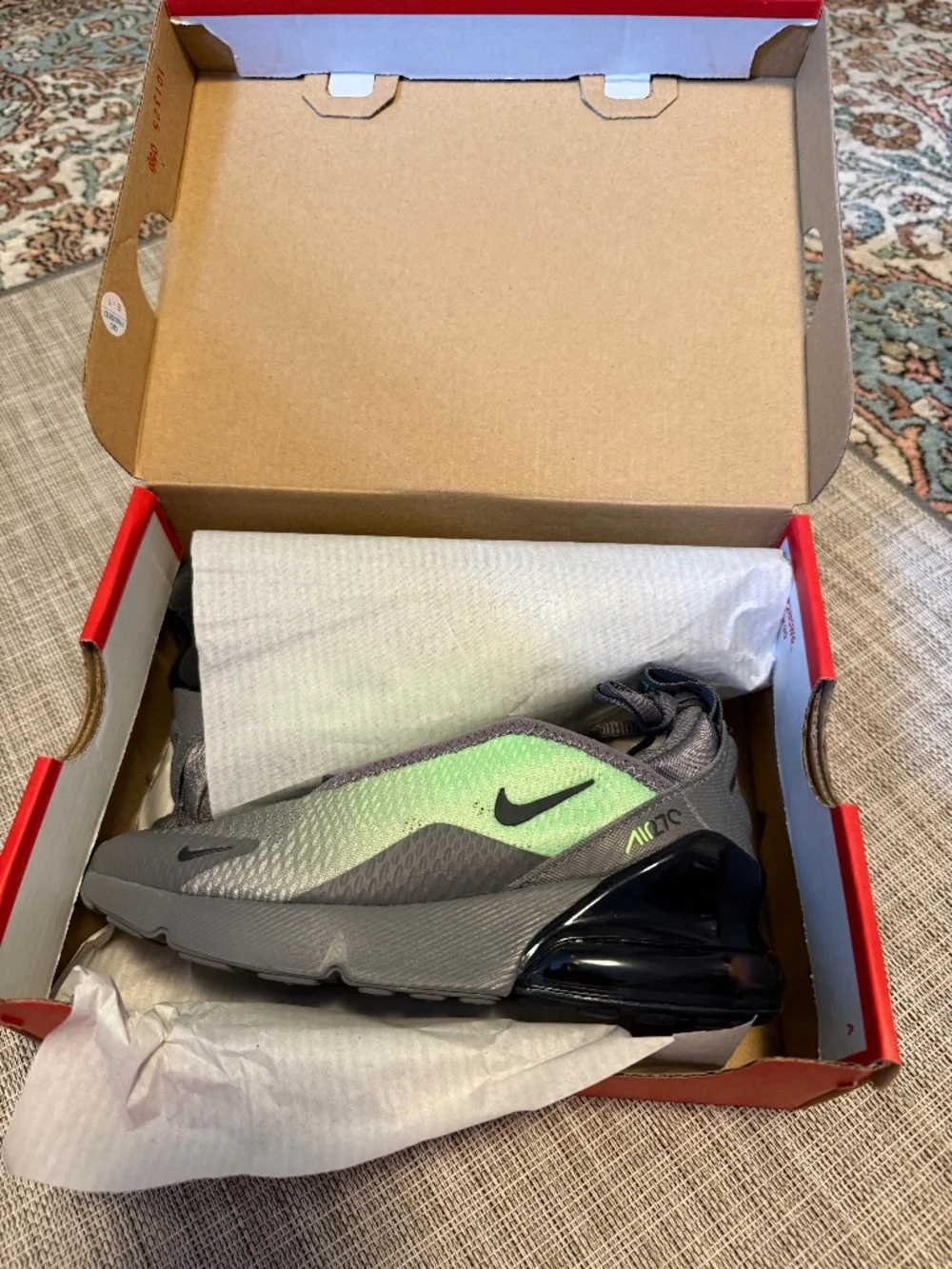 Nike Air Max 270 (Little Kids) NWT
